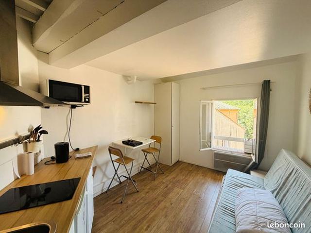 Studio 1 pièce 17 m²