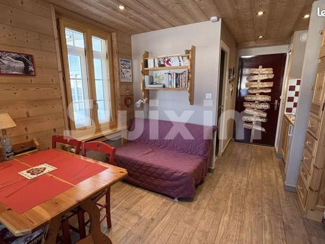 Studio 1 pièce 17 m²