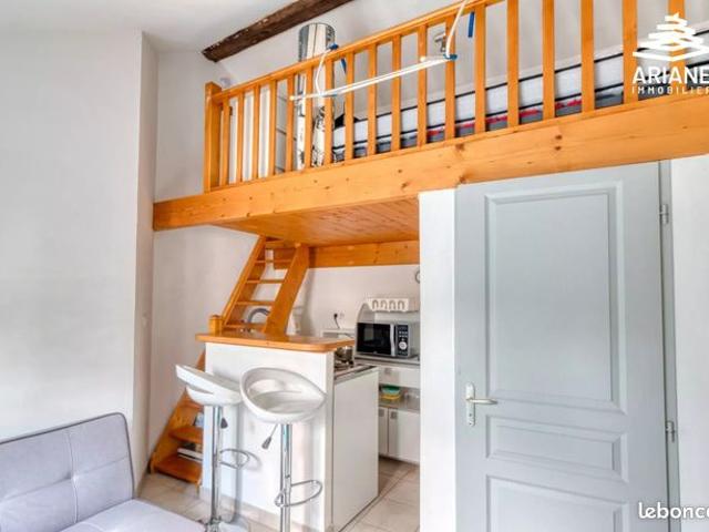 Studio 1 pièce 17 m²
