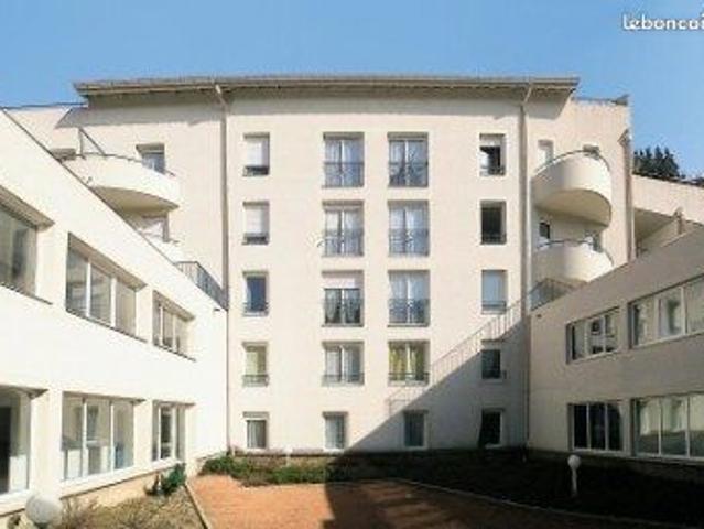 Studio 1 pièce 17 m²