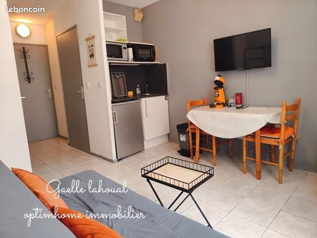 Studio 1 pièce 17 m²