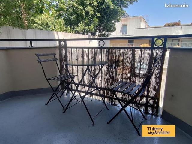 Studio 1 pièce 17 m²