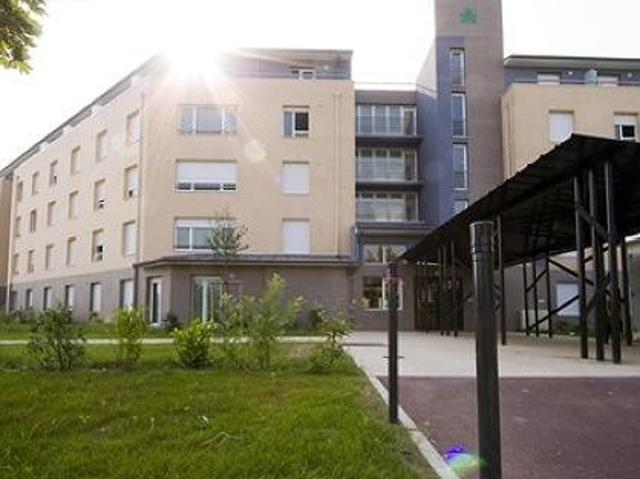 Studio 1 pièce 17 m²