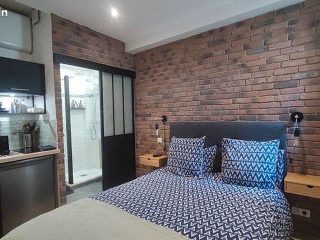 Studio 1 pièce 14 m²