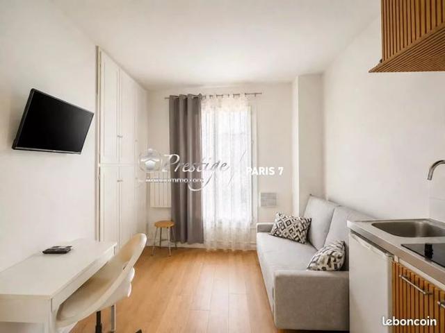 Studio 1 pièce 14 m²
