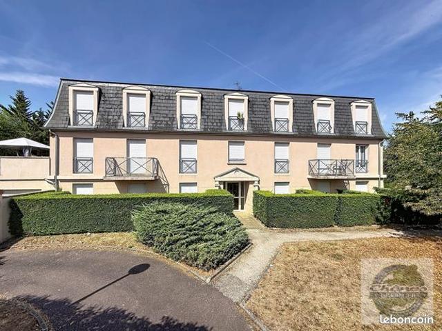 Studio 1 pièce 14 m²