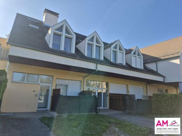 Studio 1 pièce 14 m²