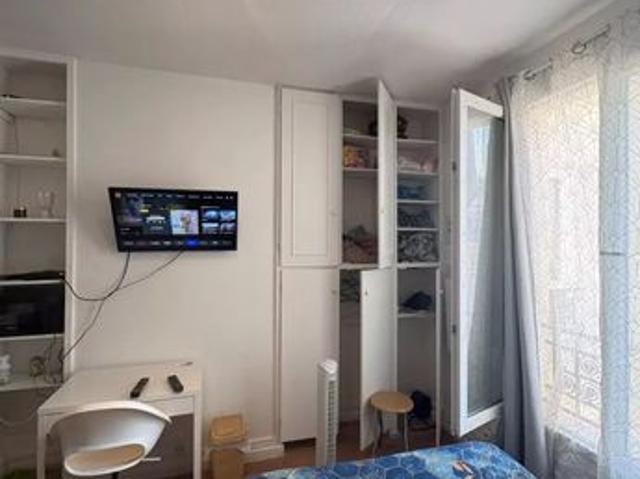 Studio 1 pièce 14 m²