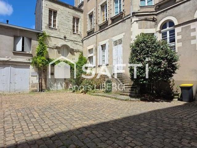 Studio 1 pièce 14 m²