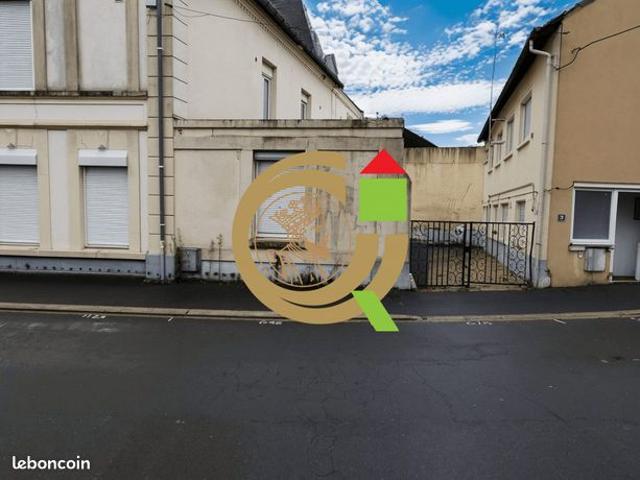 Studio 1 pièce 14 m²