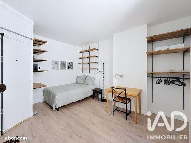 Studio 1 pièce 14 m²