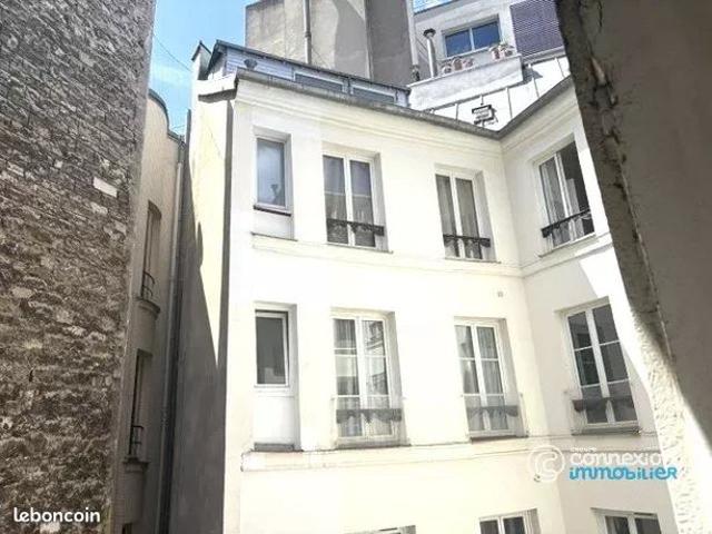Studio 1 pièce 14 m²