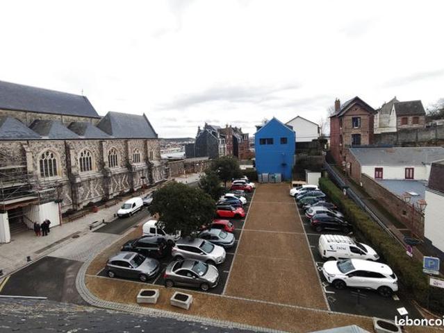 Studio 1 pièce 15 m²