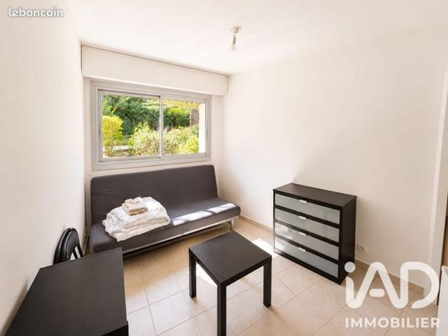 Studio 1 pièce 15 m²
