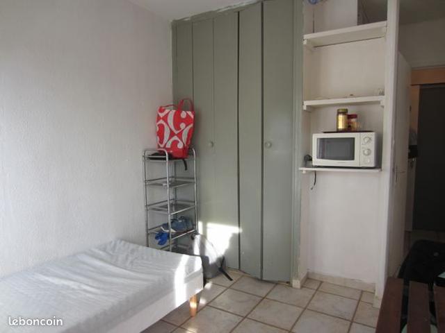 Studio 1 pièce 15 m²