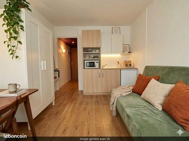 Studio 1 pièce 15 m²