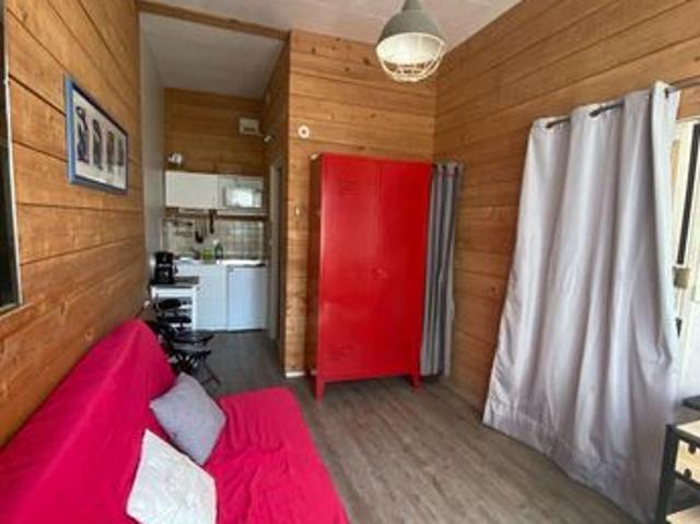 Studio 1 pièce 15 m²