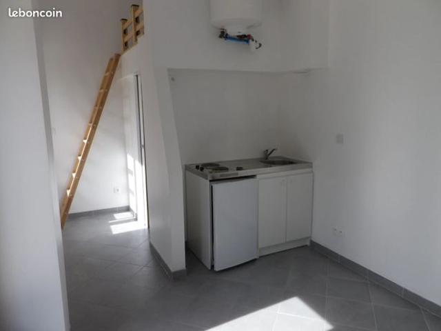 Studio 1 pièce 15 m²