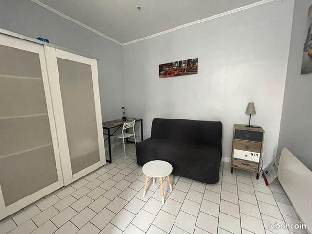 Studio 1 pièce 15 m²