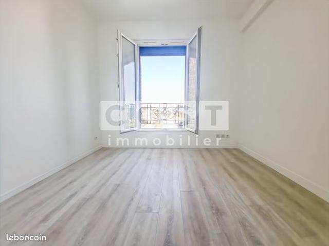 Studio 1 pièce 15 m²