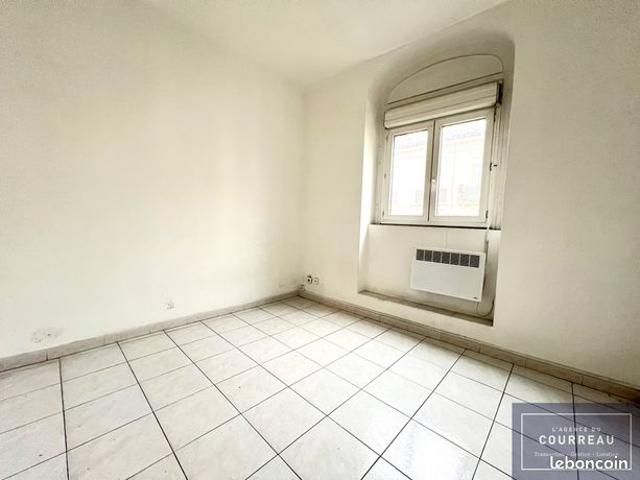 Studio 1 pièce 15 m²