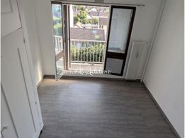 Studio 1 pièce 15 m²