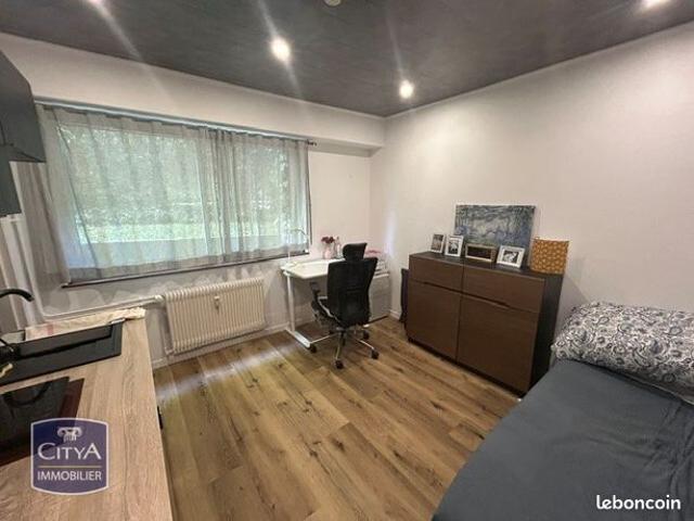 Studio 1 pièce 15 m²