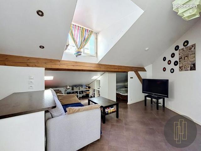 Studio 1 pièce 15 m²