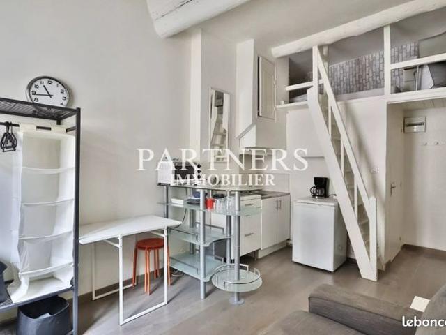 Studio 1 pièce 15 m²
