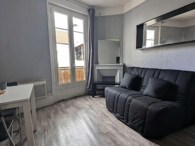 Studio 1 pièce 16 m² Bois Colombes