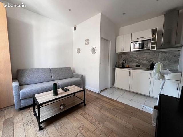 Studio 1 pièce 16 m²