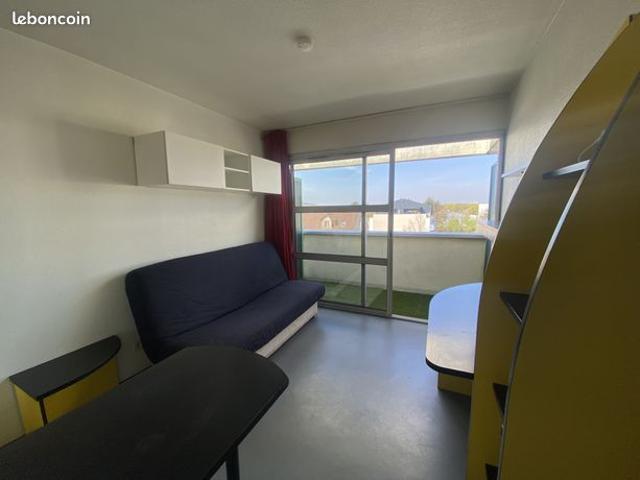 Studio 1 pièce 16 m²