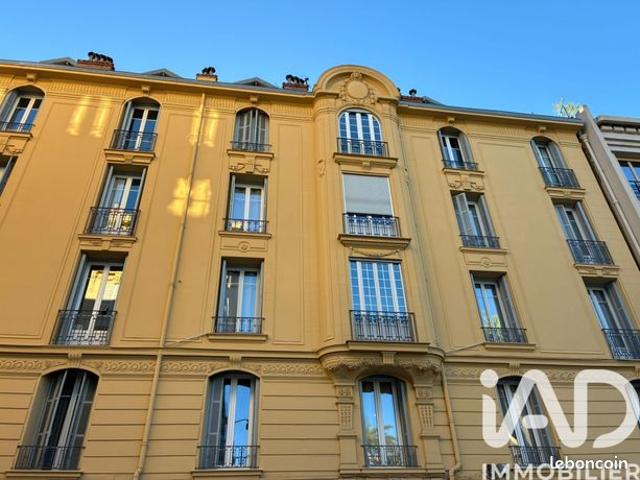 Studio 1 pièce 16 m²