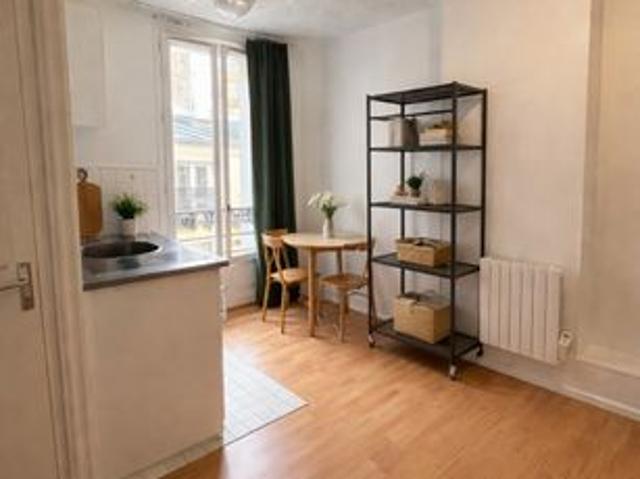 Studio 1 pièce 16 m²