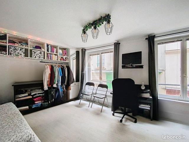 Studio 1 pièce 16 m²