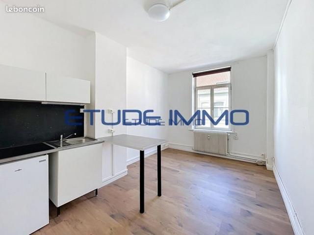 Studio 1 pièce 16 m²
