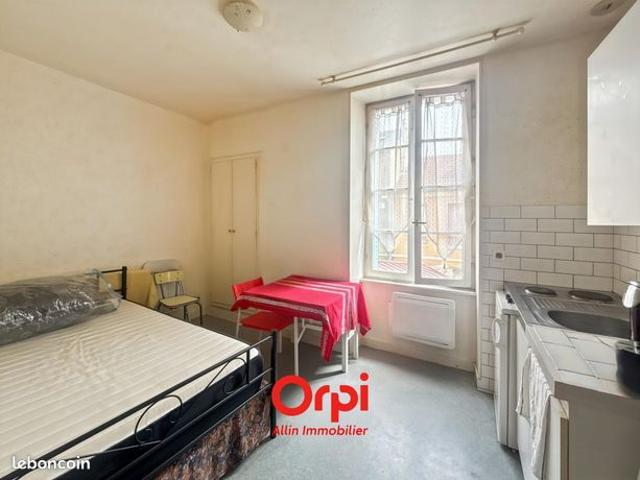 Studio 1 pièce 16 m²