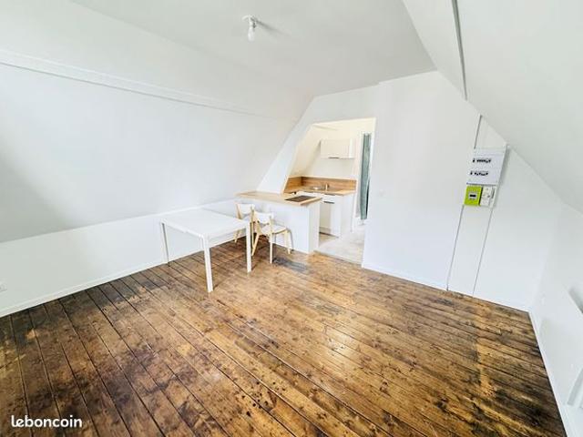 Studio 1 pièce 16 m²