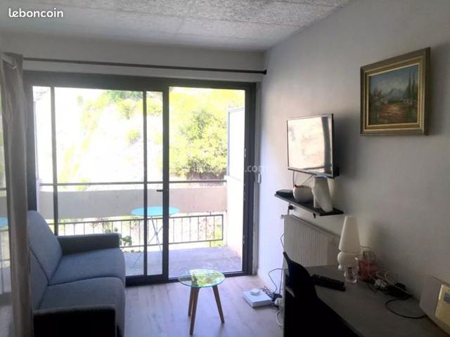 Studio 1 pièce 16 m²