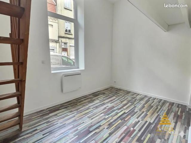 Studio 1 pièce 16 m²