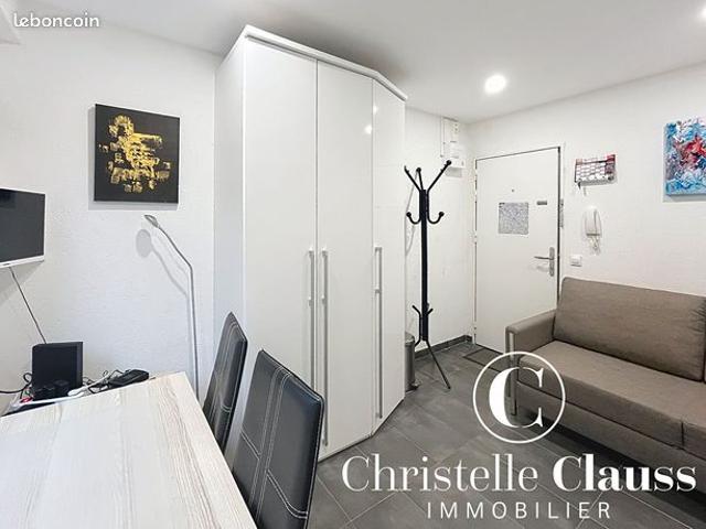 Studio 1 pièce 16 m²