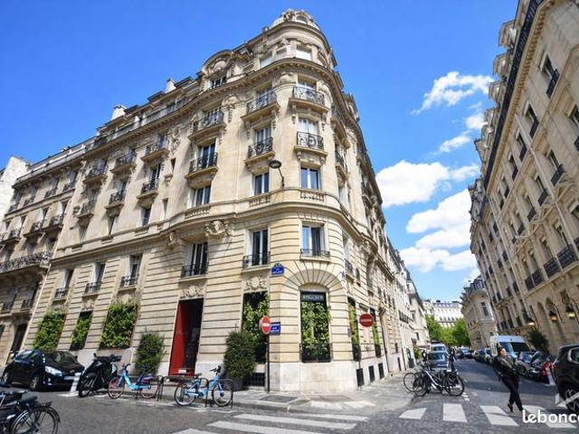 Studio 1 pièce 16 m²