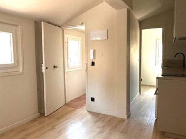 Studio 1 pièce 16 m²