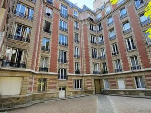Studio 1 pièce 16 m²