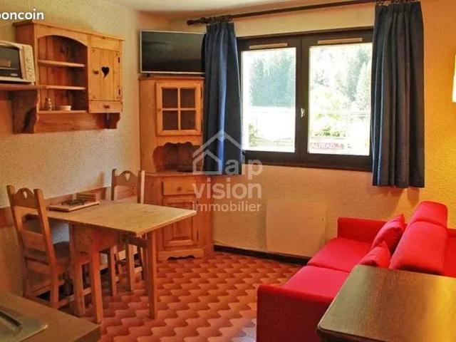 Studio 1 pièce 16 m²