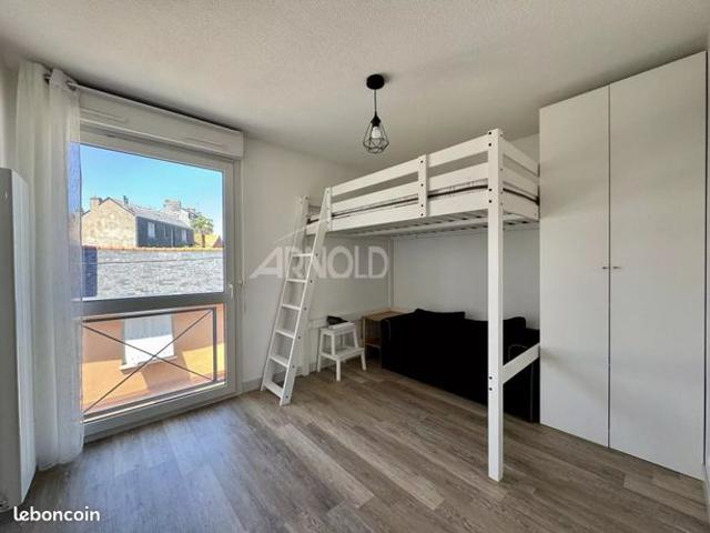 Studio 1 pièce 18 m²