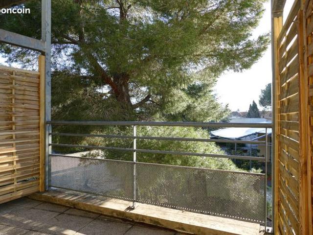 Studio 1 pièce 18 m²