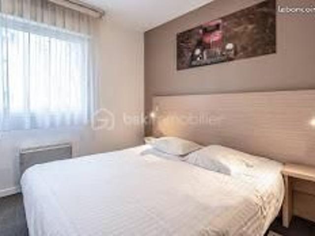 Studio 1 pièce 18 m²