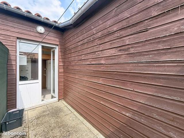 Studio 1 pièce 18 m²