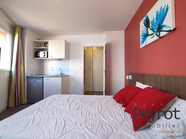 Studio 1 pièce 18 m²